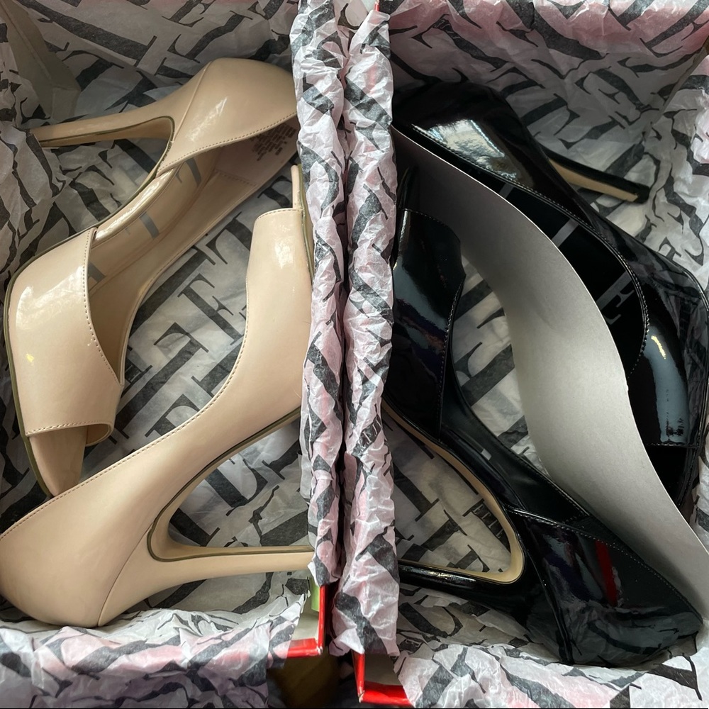 Elle Open Toe Patent Shining Pumps.